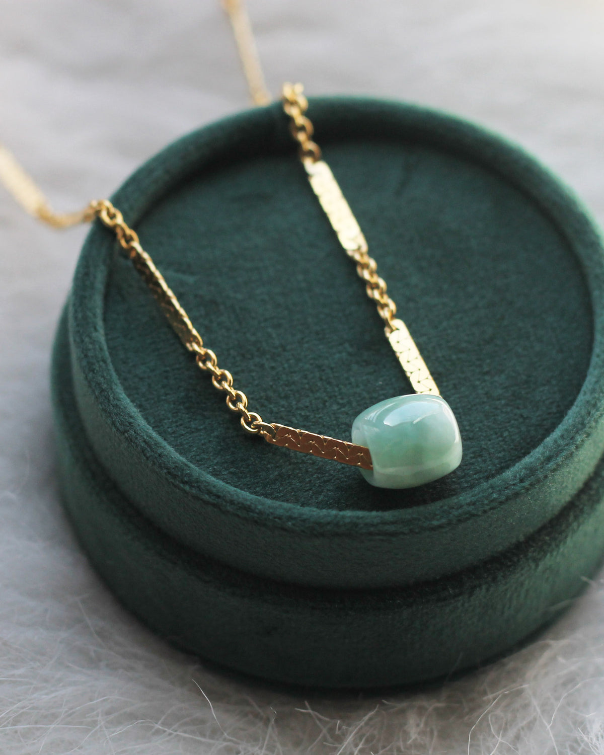 N1367 Jade Pendant - 16"