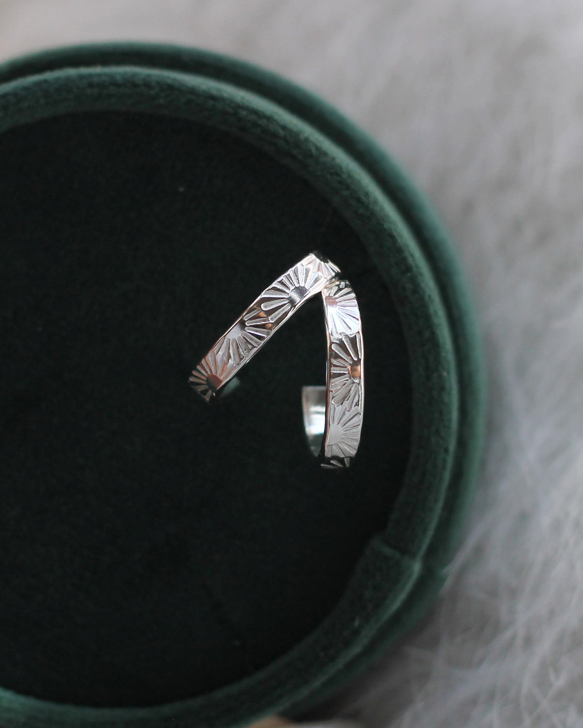 Sample B134 - Sun Hoops