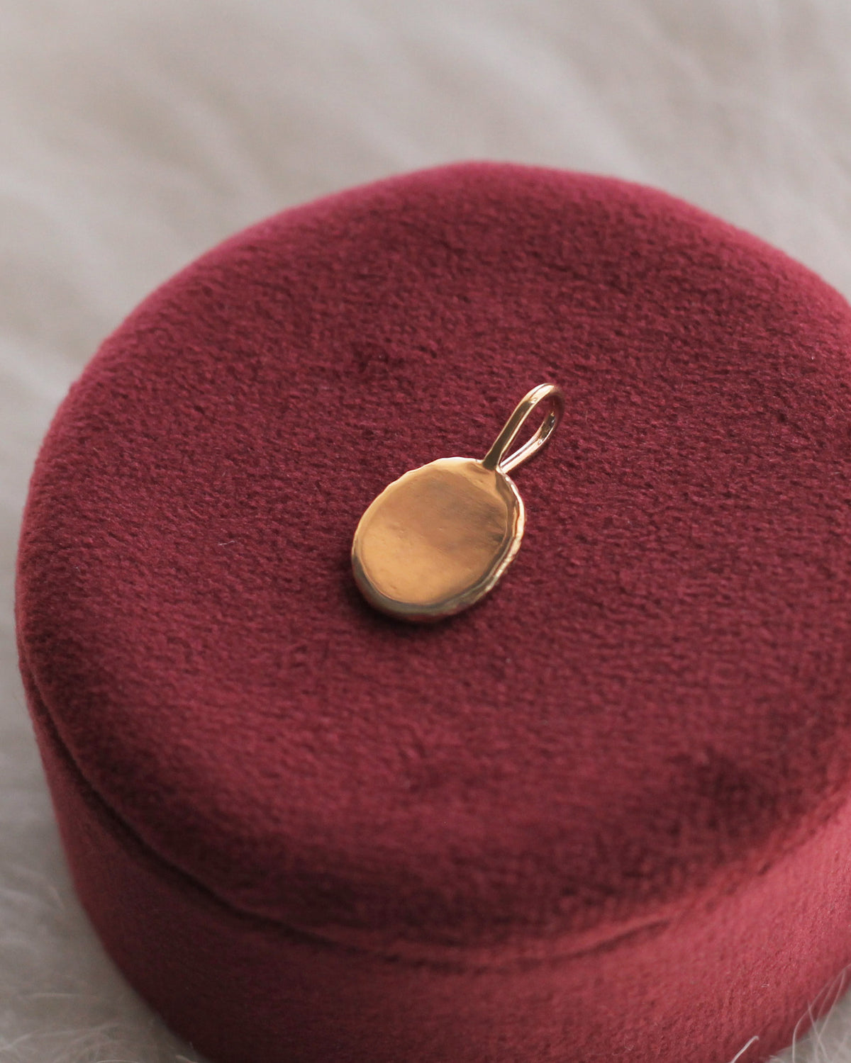 Sample B148 - 14K Solid Gold Engravable Pendant