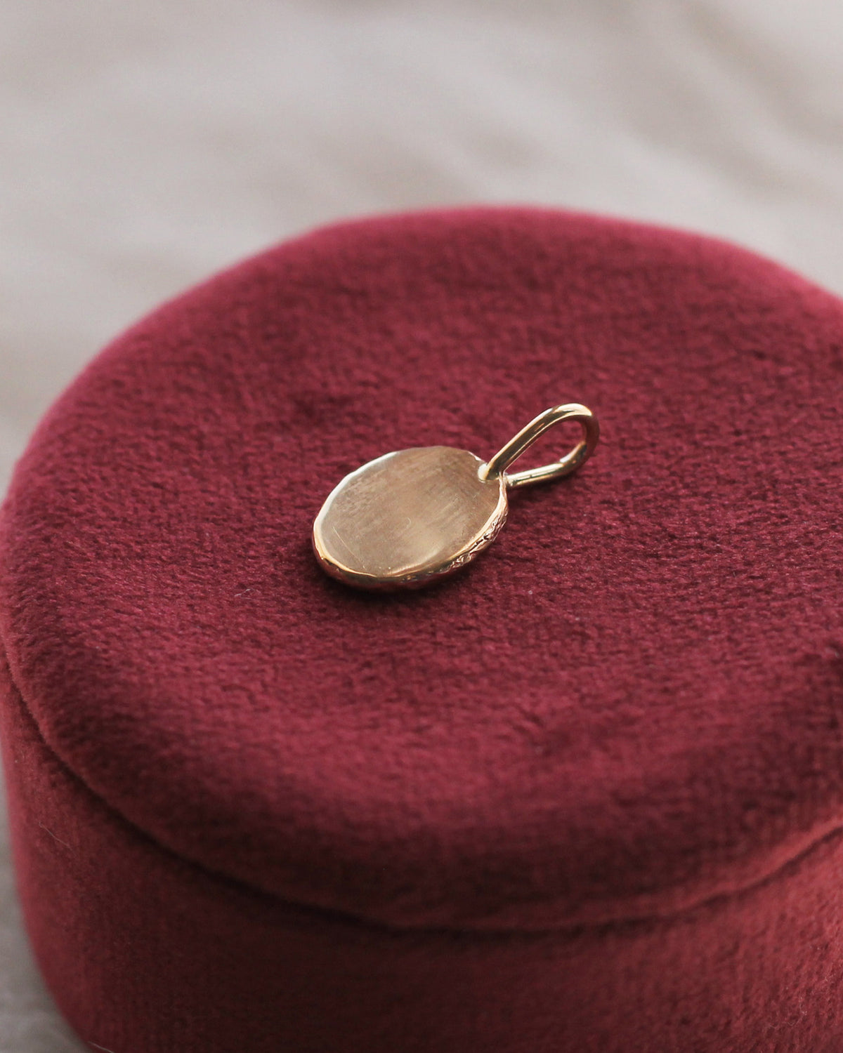 Sample B148 - 14K Solid Gold Engravable Pendant