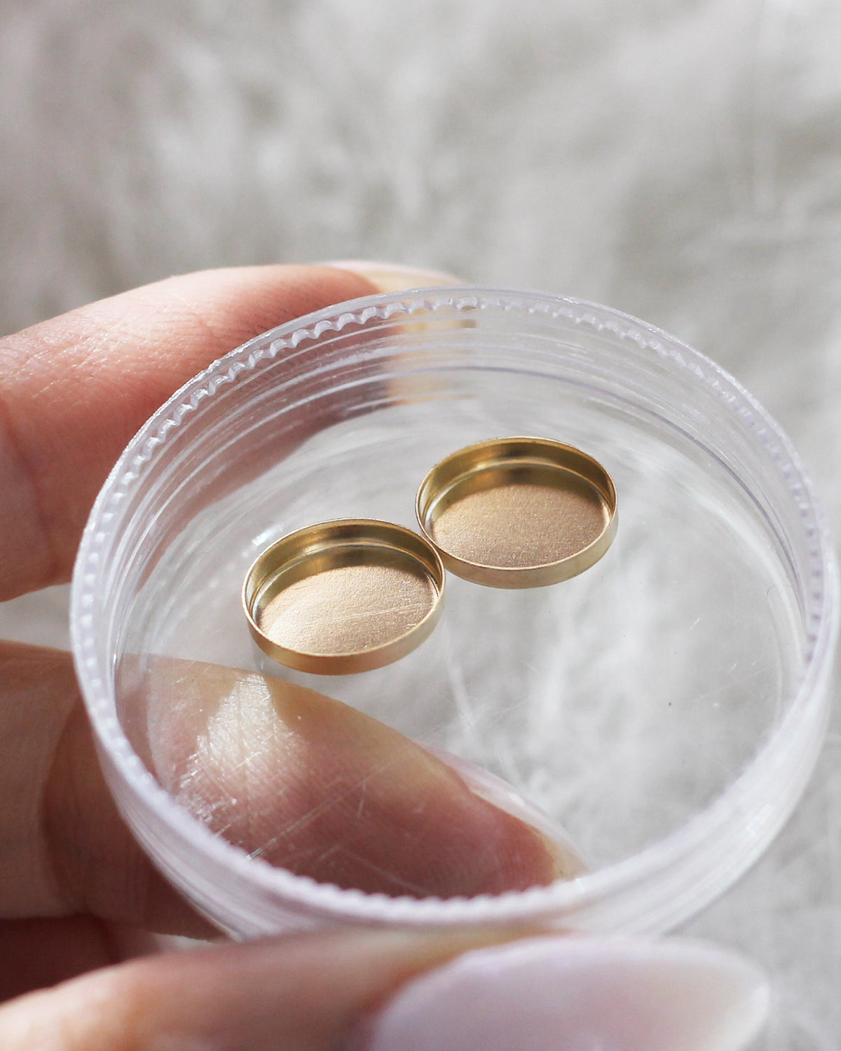 Sample B77 - 10x8mm Oval Bezel Cup Set of 14