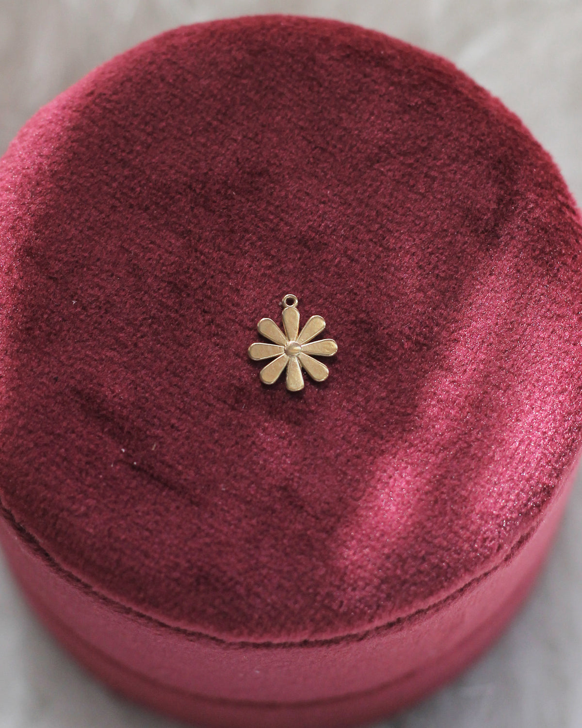 Sample B80 - 14K Solid Gold Flower Charm