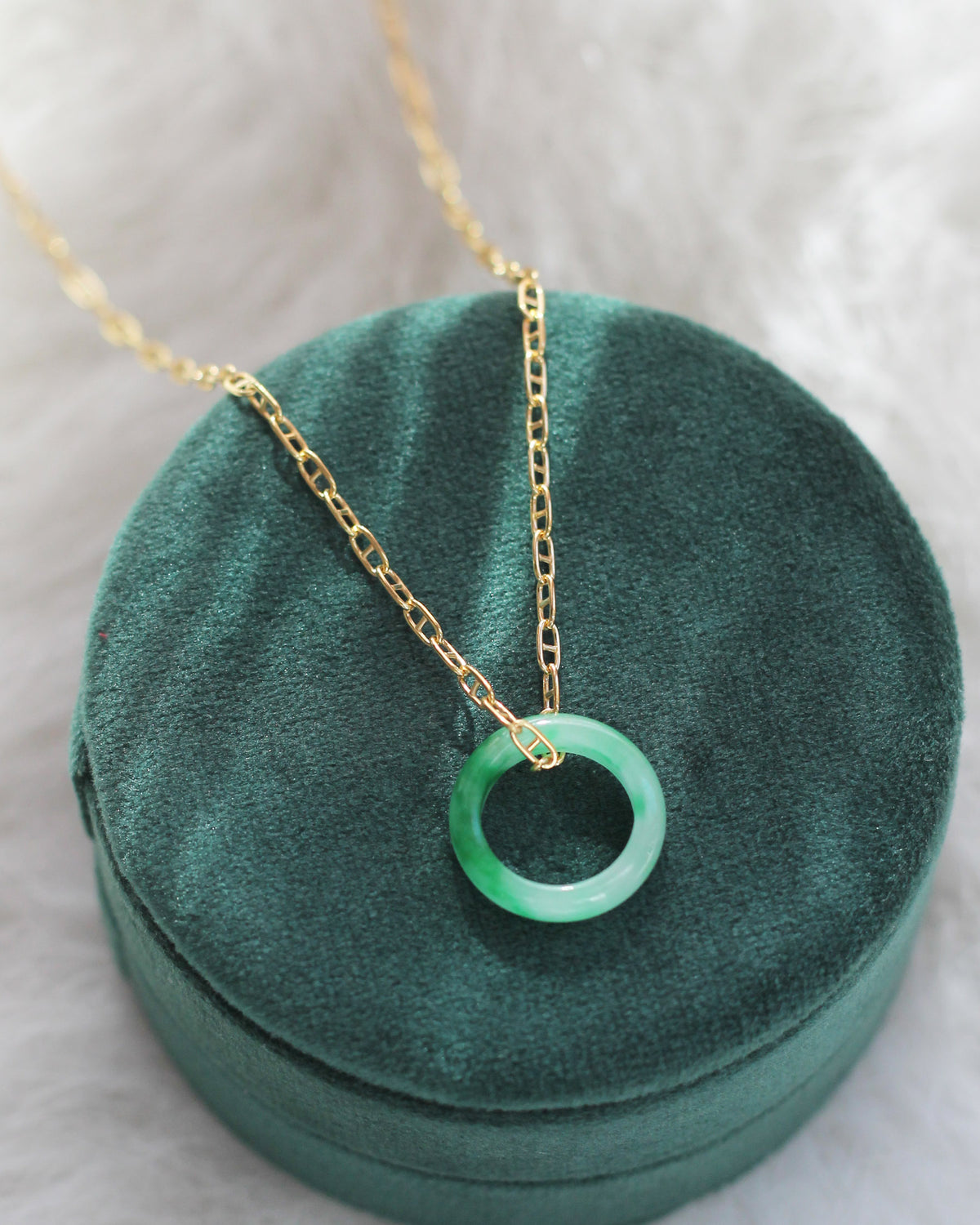 N1366 - Jade Pendant - 16"