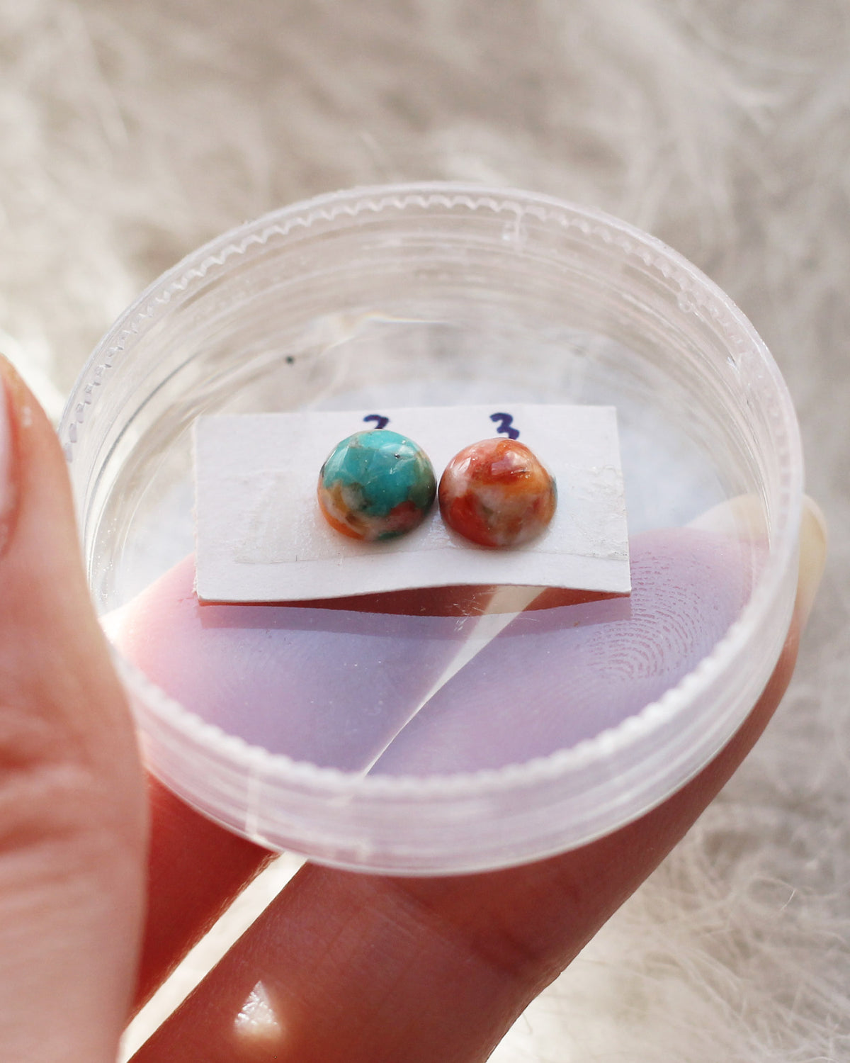 Sample B93 - Set of 2 Oyster Turquoise 6mm