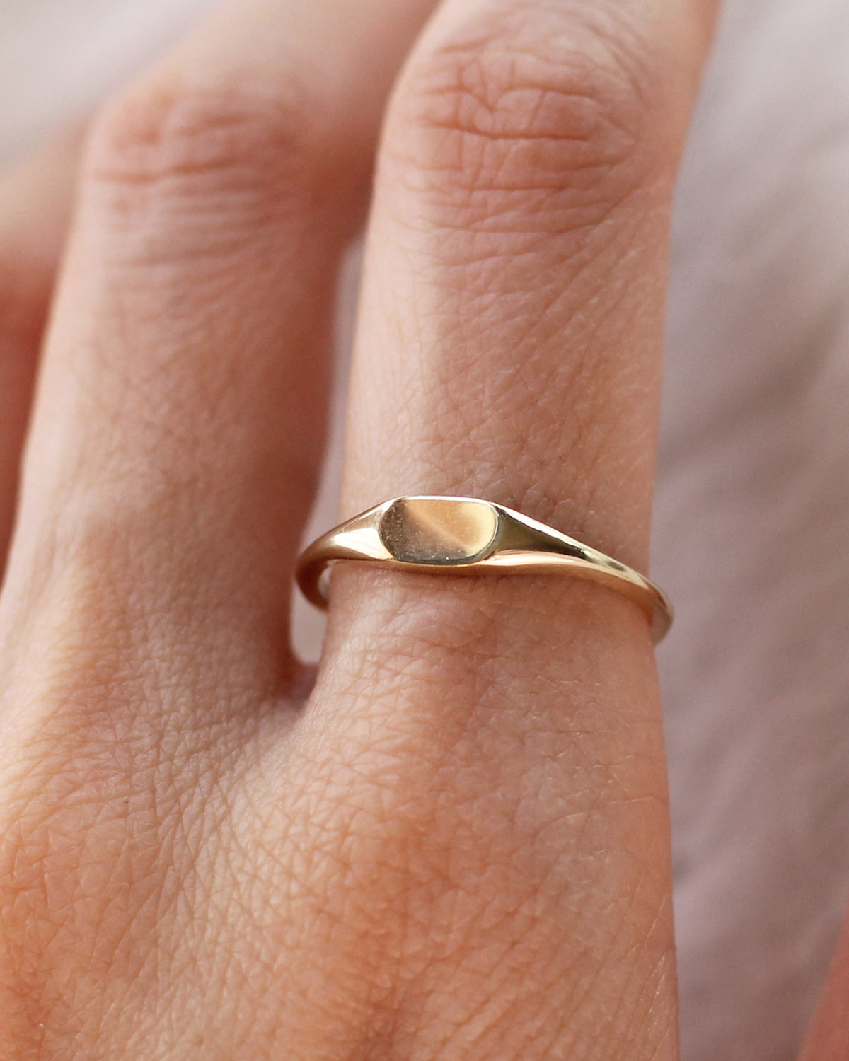 C11 - Small Signet Ring 14K Solid Gold - Size 7