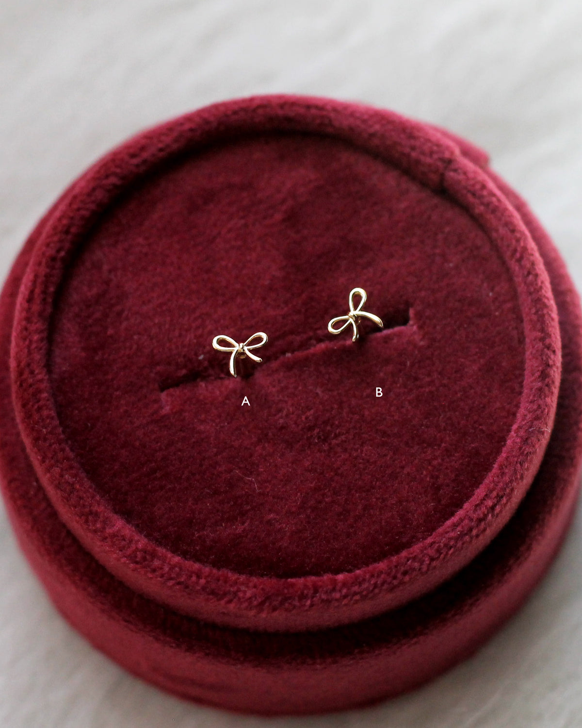 C45 Bow Flat Back Stud 14K Solid Gold