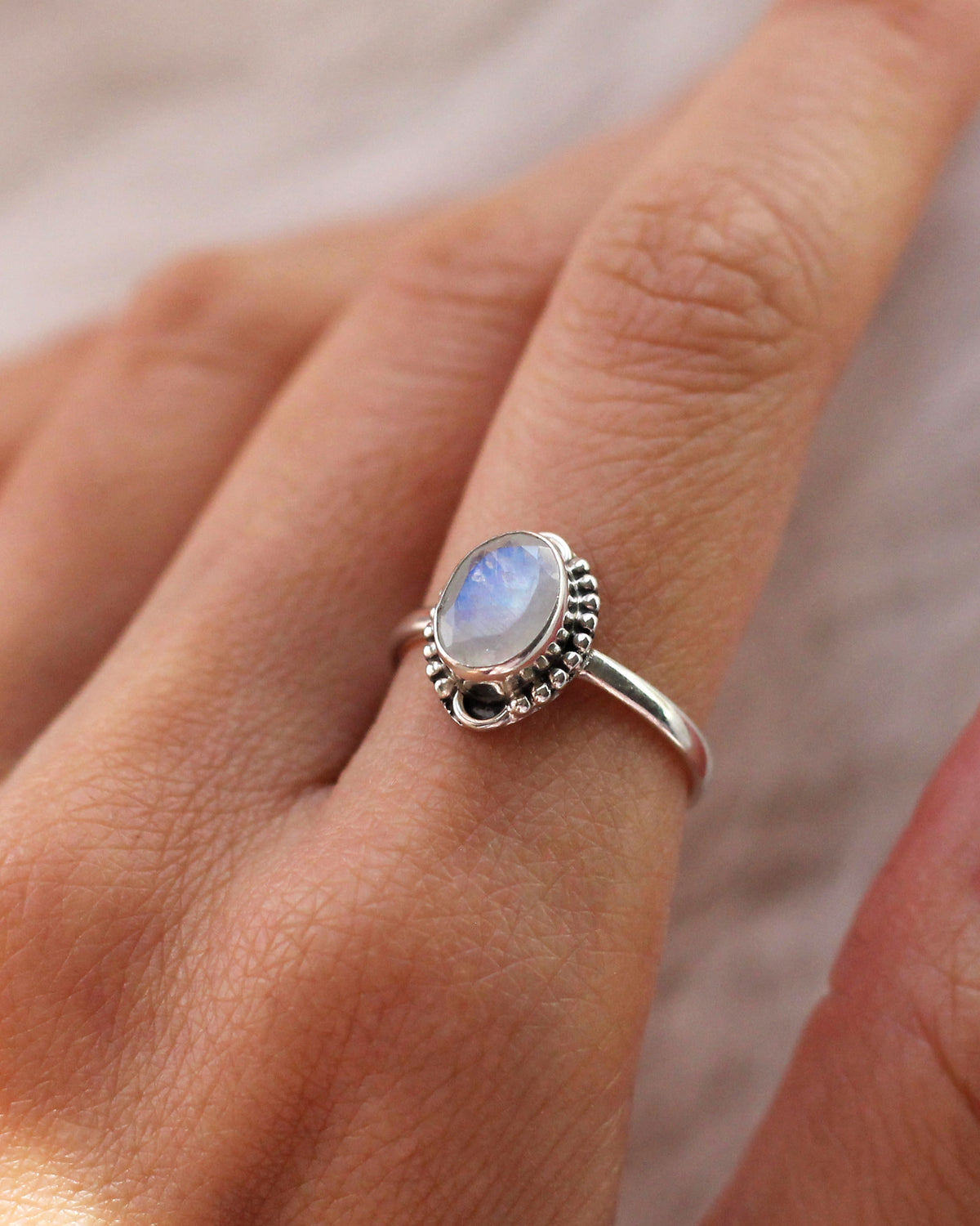 C45 Oval Texture Moonstone Ring Sterling Silver Size 6.25