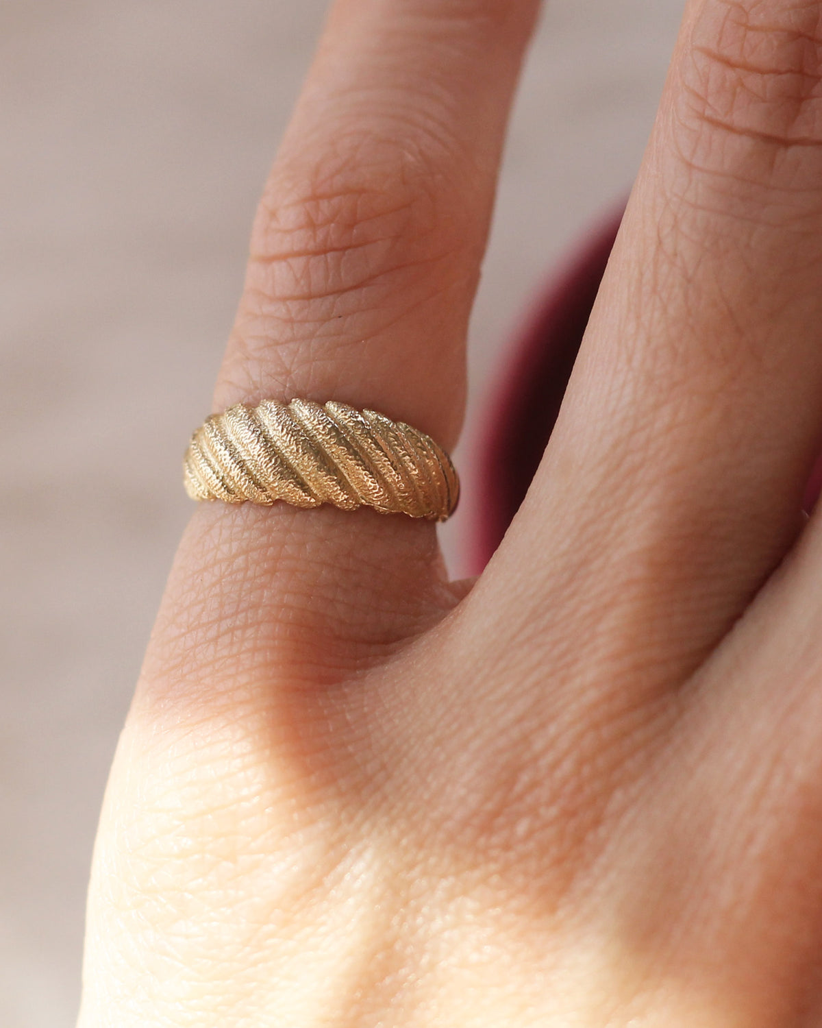 C9 - Croissant Pinky Ring 14K Solid Gold - Size 2
