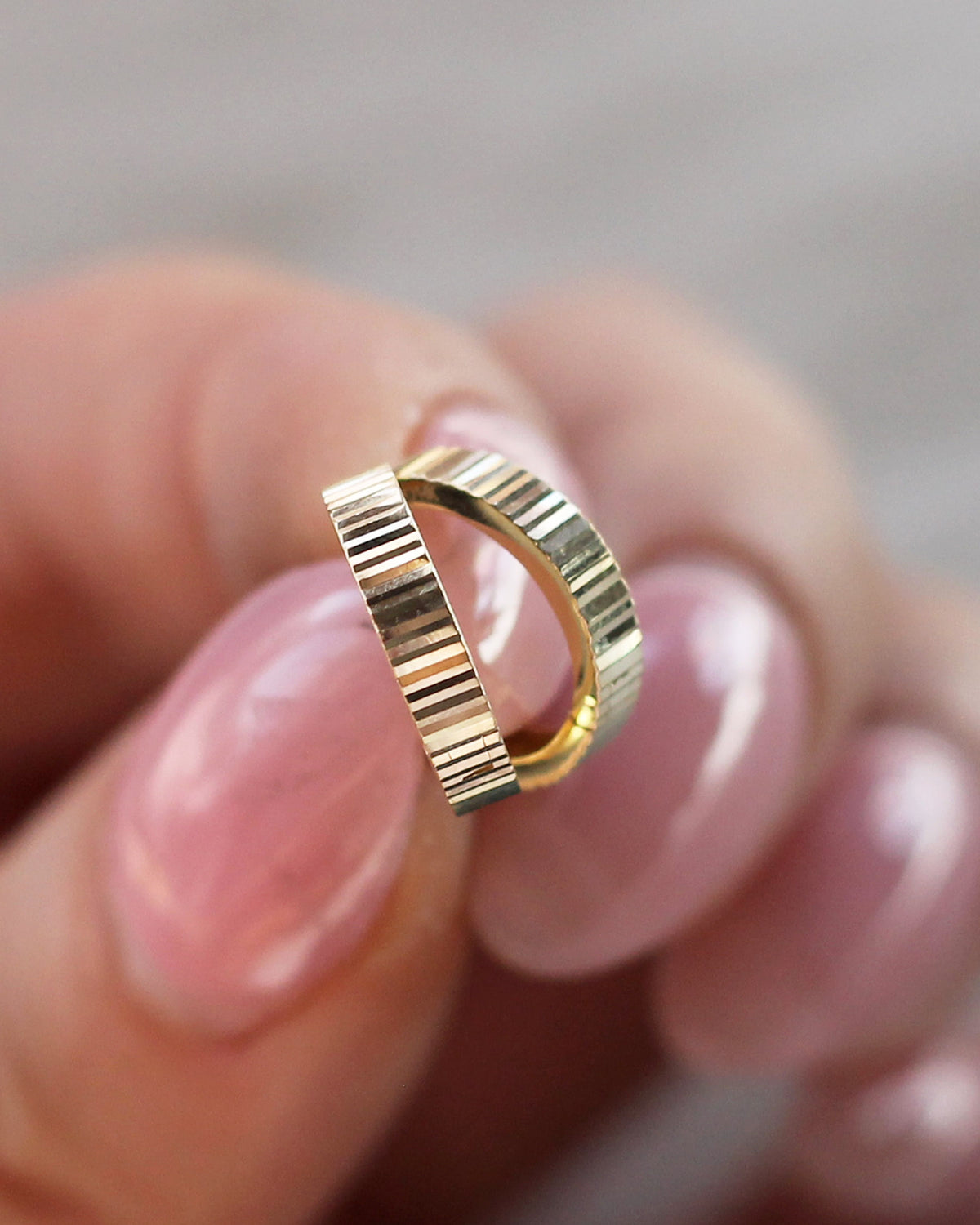 C1 - Ribbed Hoops 14K Solid Gold