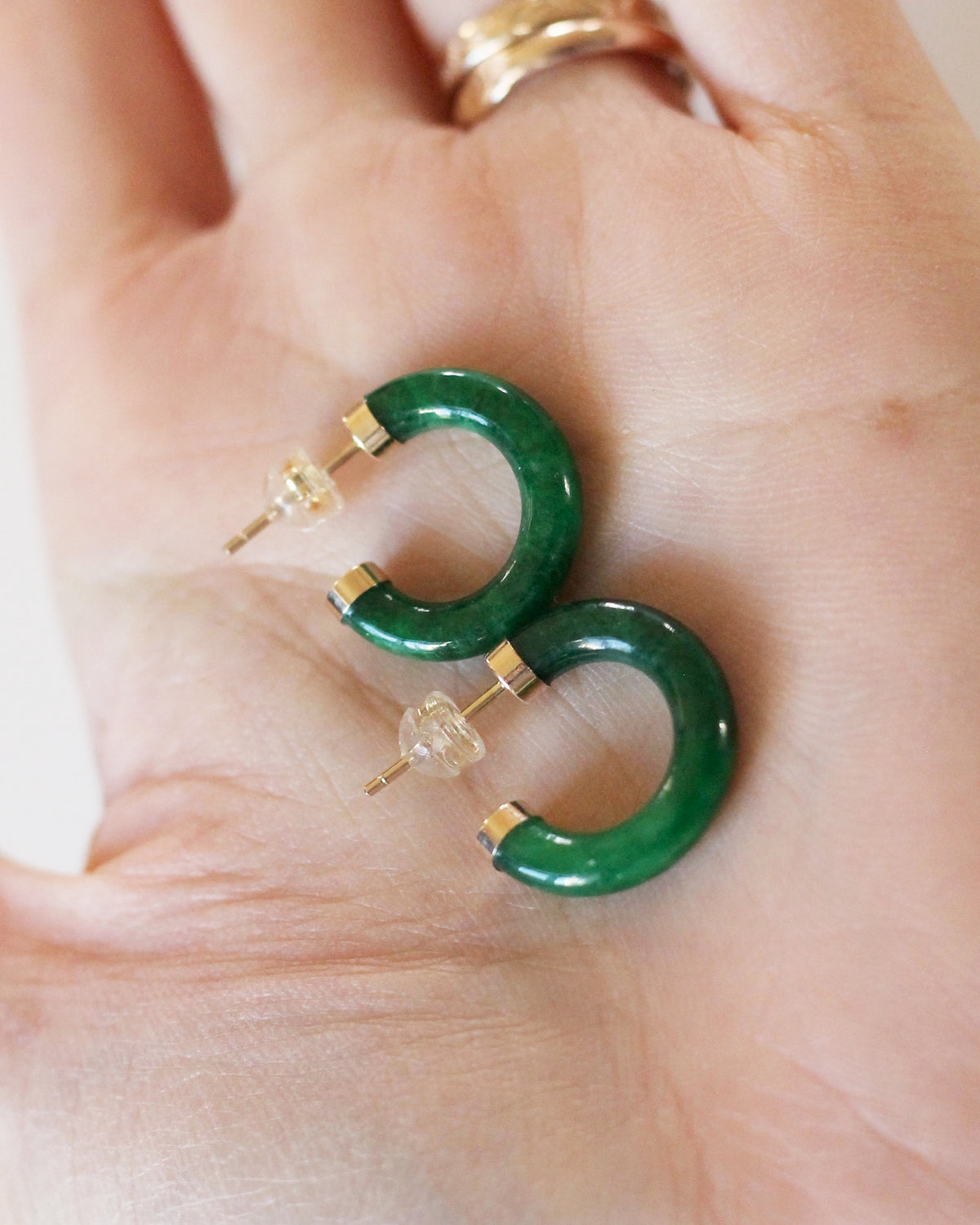 E1306- 14K Solid Gold Jade Earrings