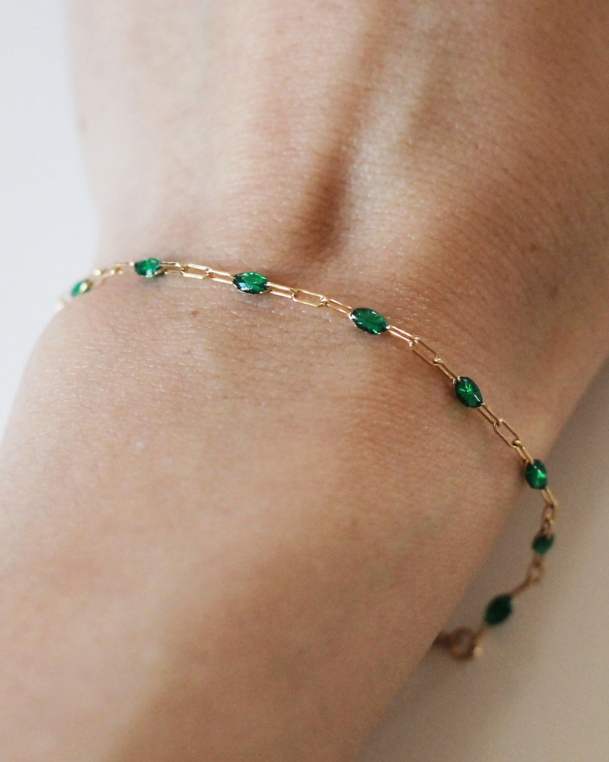 B1046 - Green Enamel Chain Bracelet