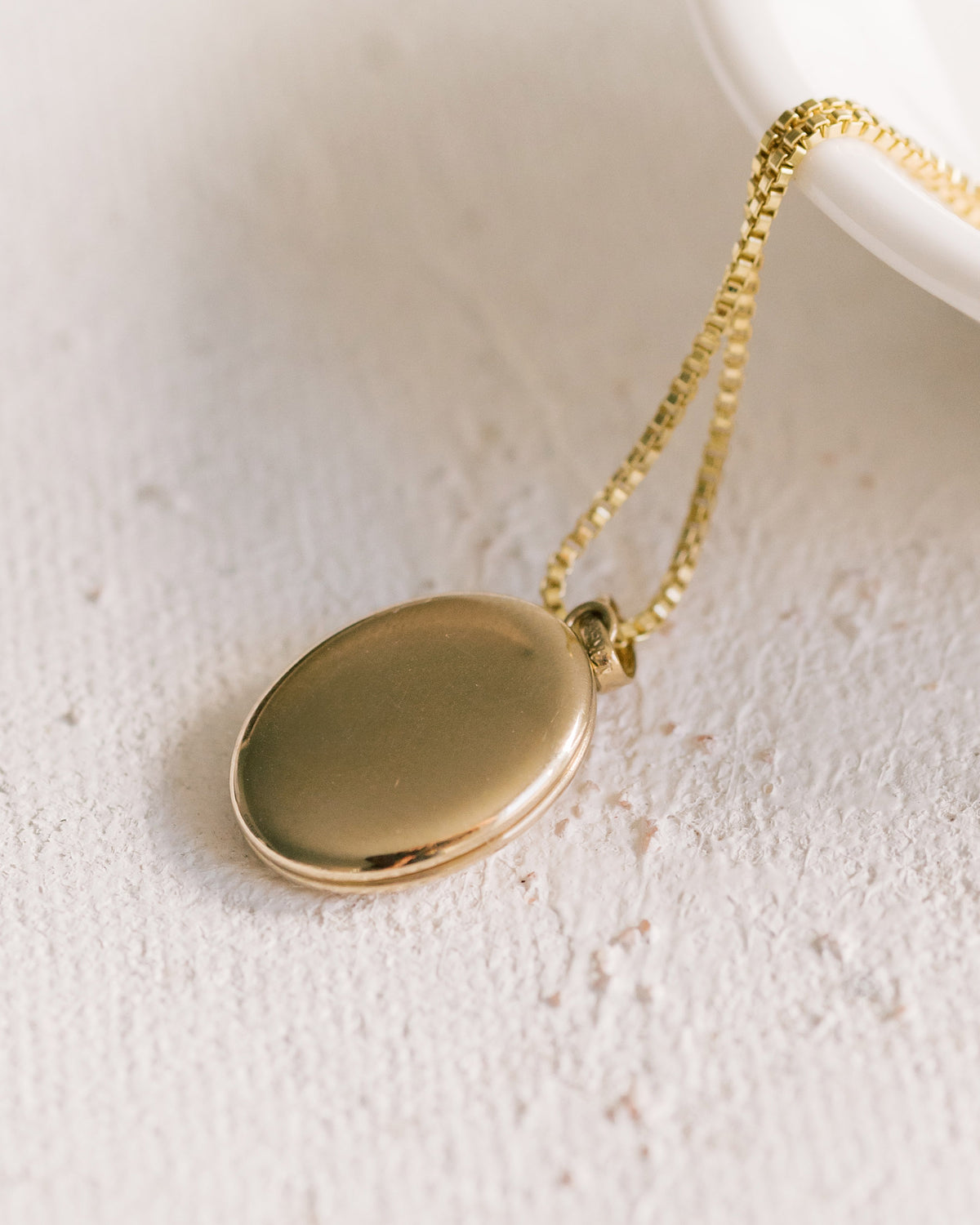 Sample B52 (LOCKET ONLY)