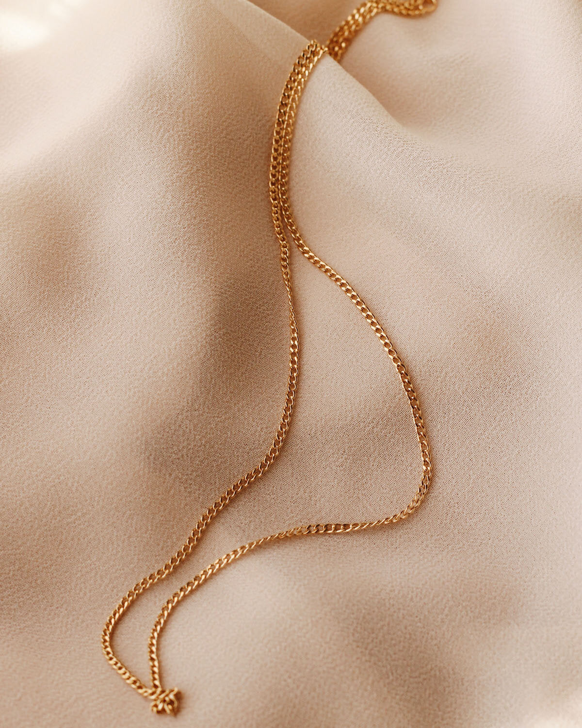 N1200 - Gold Filled - 2mm Curb