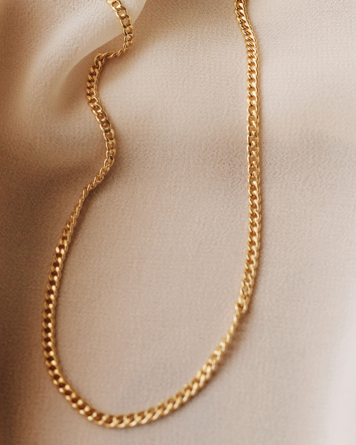 N1205 - Gold Filled - 2.9mm Curb