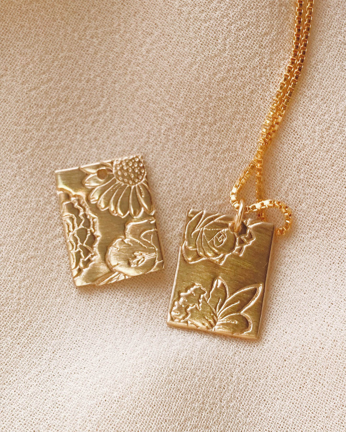 N1229 - Gold Filled - Multiple Birth Flowers