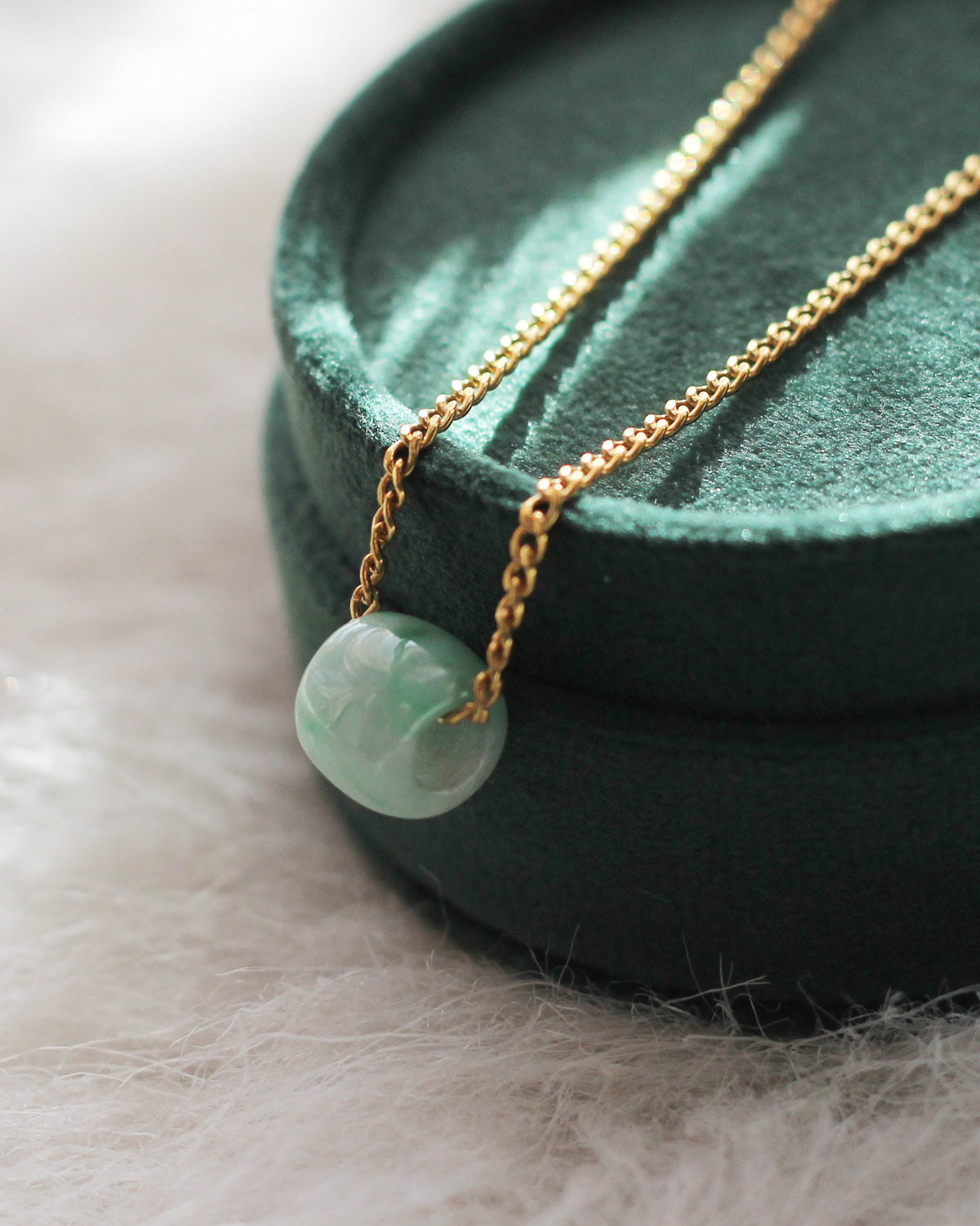 N1365 - Jade Pendant - 20"