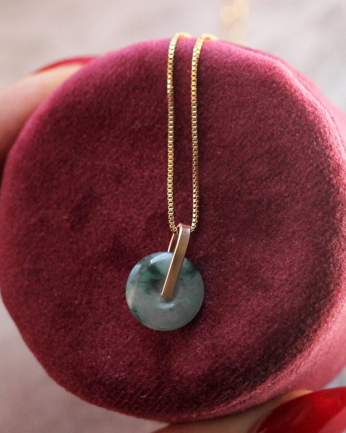 N1369 - Jadeite Pendant - 16"