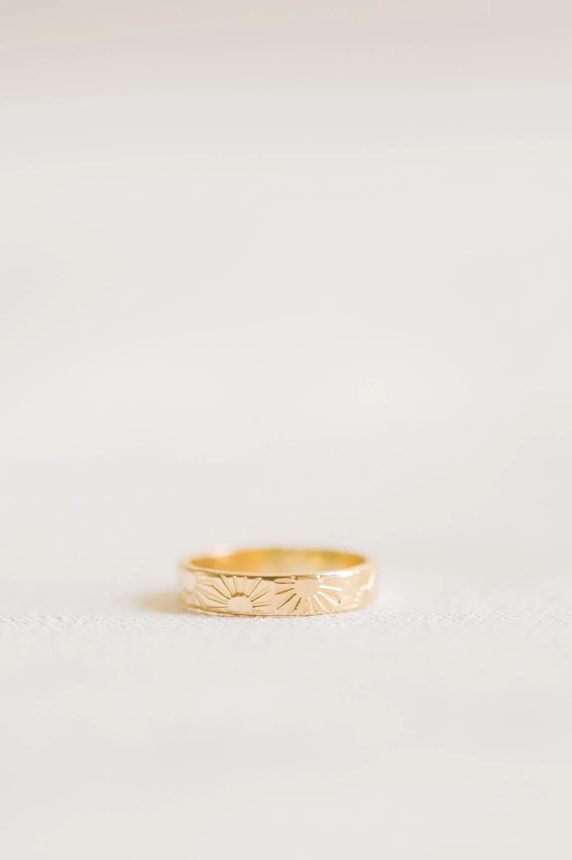 SampleA9 - Gold Fill - Size 4.5
