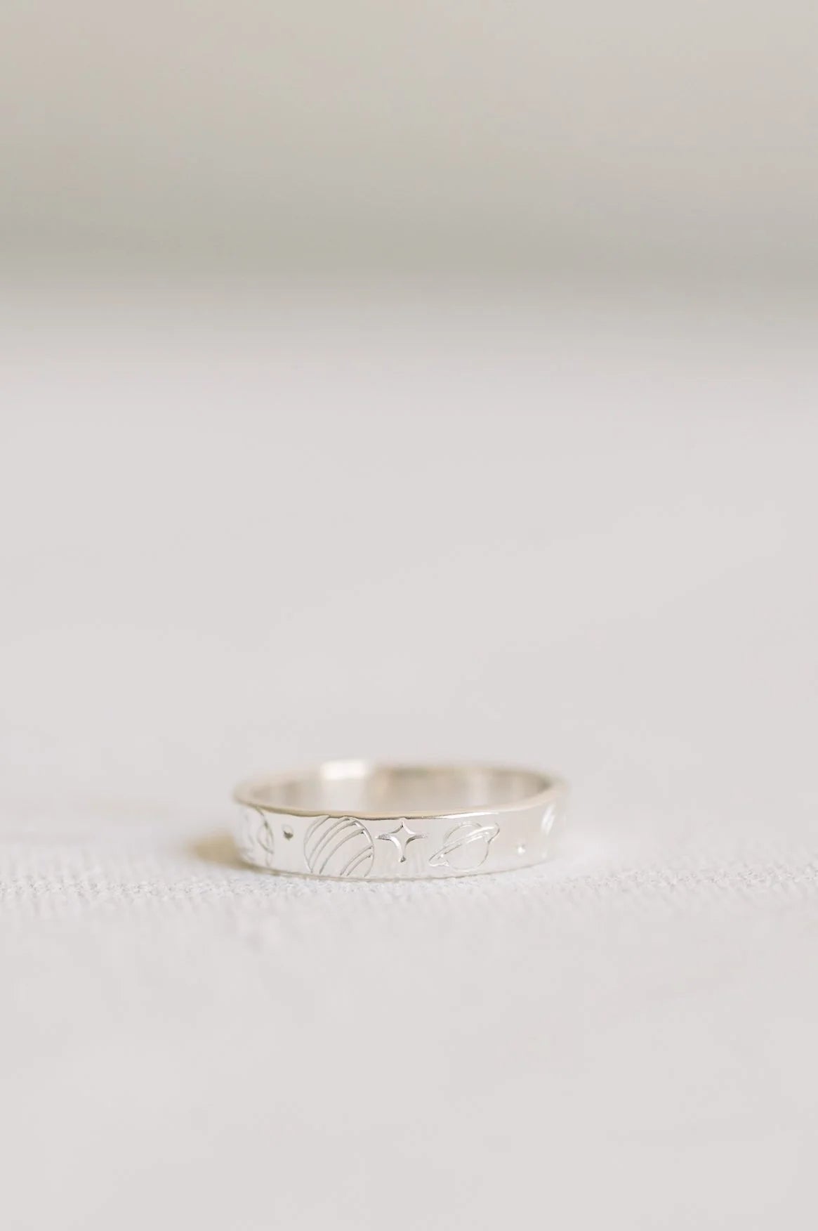 SAMPLEA24 - Sterling Silver - Size 8 - Planet Ring