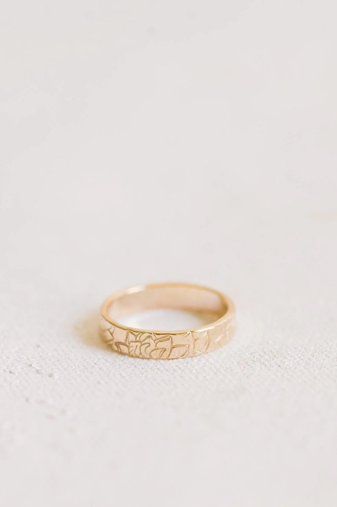 SampleA43 - Gold Fill - Size 7 - Magnolia