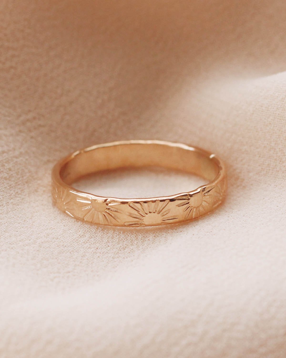 R1250 - 14K Solid Gold
