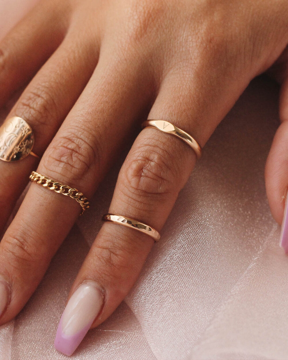 ENGRAVE R1306 - 14K SOLID GOLD