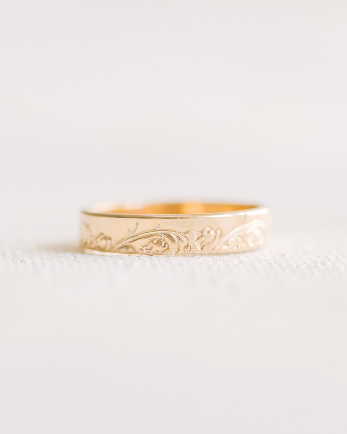 R1323 - Birth Flower Ring