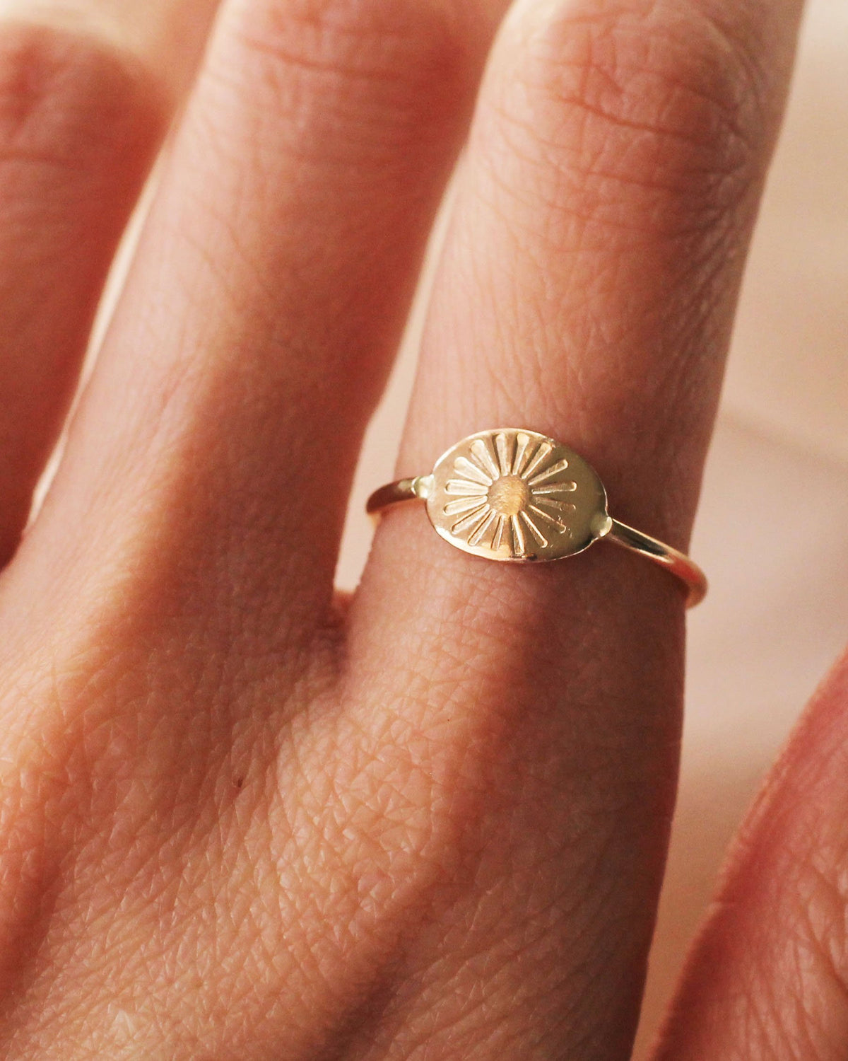 R1402 - GOLD FILLED