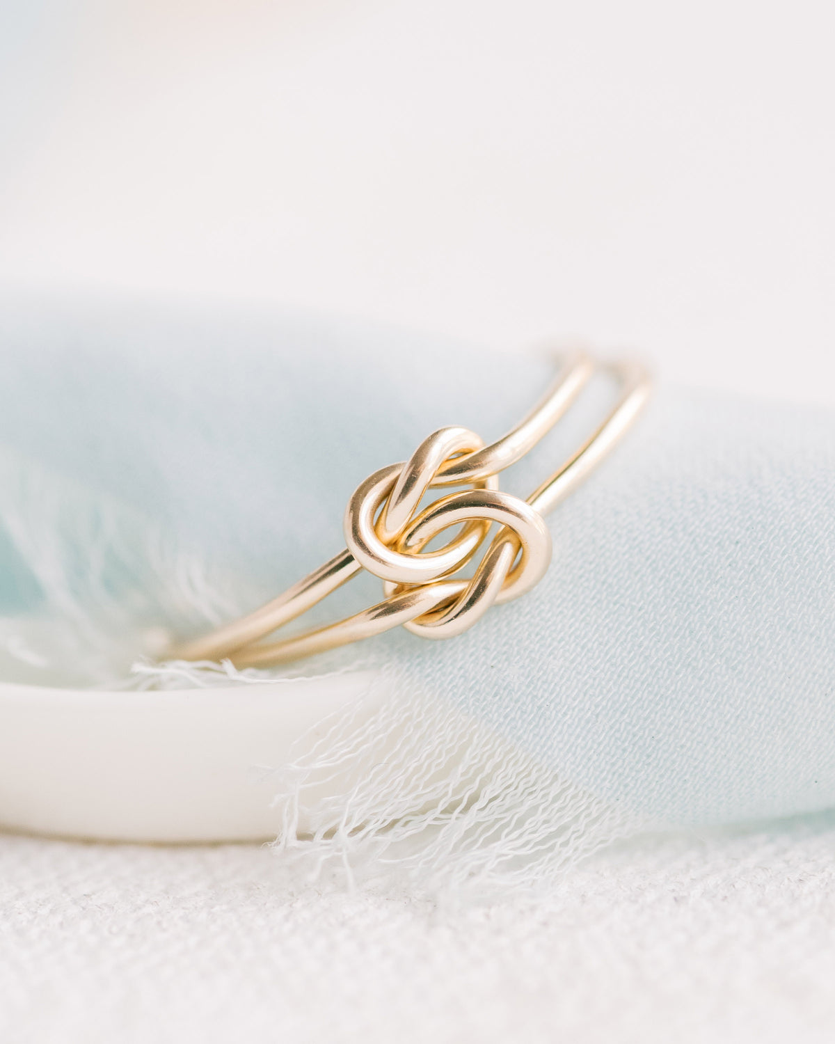 R1444 - Love Knot Ring