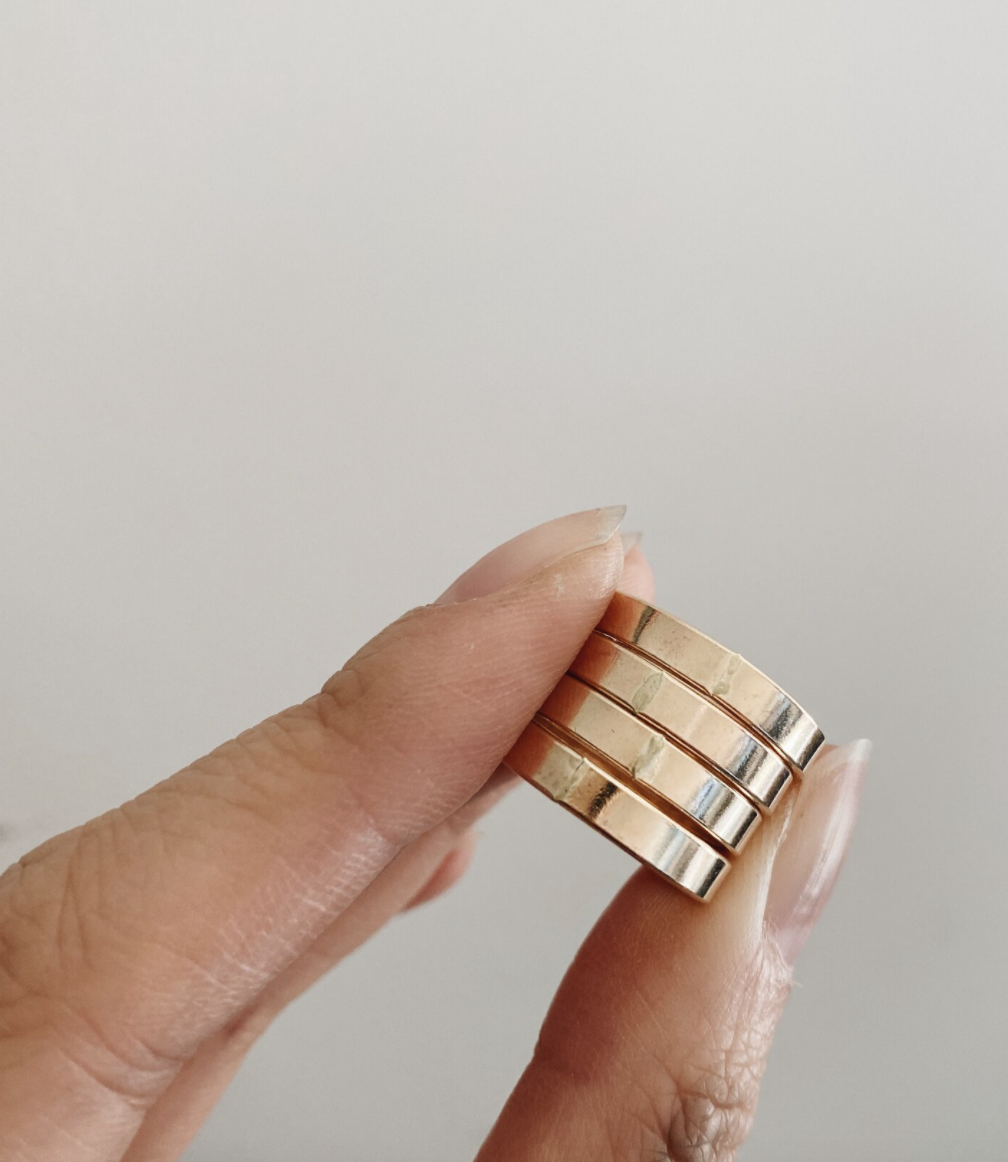 R1323 - Birth Flower Ring